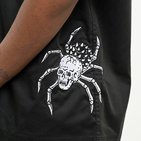 Lurking Class By Sketchy Tank Crawl Black Zip Work Shirt Brand New Size M - Picture 3 of 6